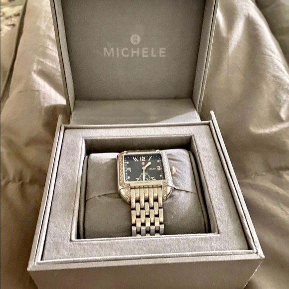 Michelle stainless steel, very good condition.